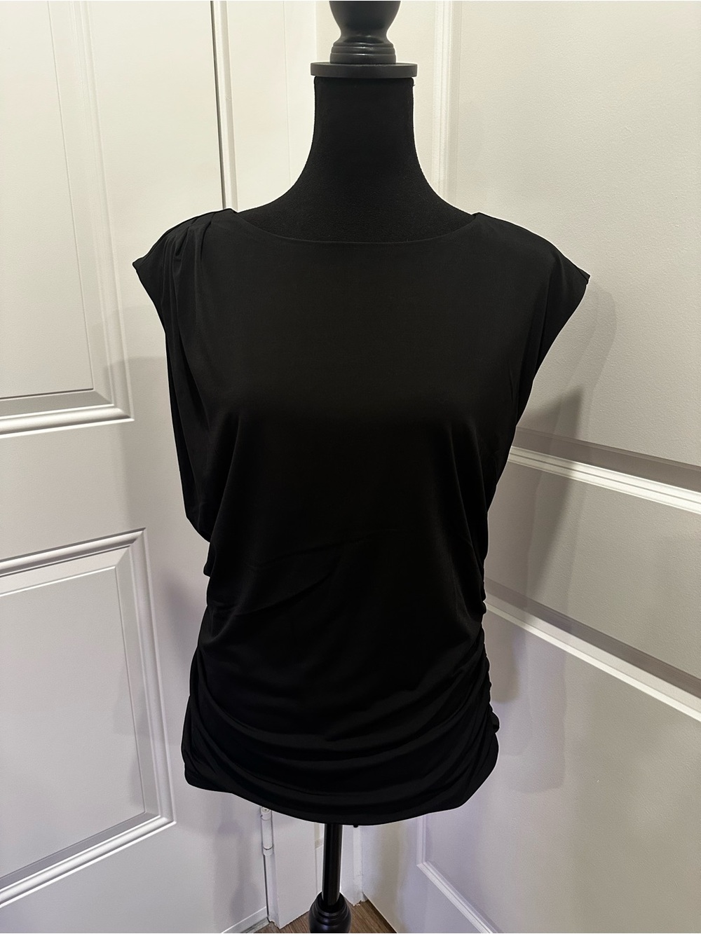 NEW WITH TAGS Black Women's Cap-Sleeve Draped Top - Elegant Everyday